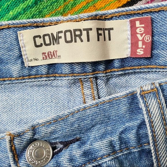 Levi 560 Jeans - Picture 3 of 3